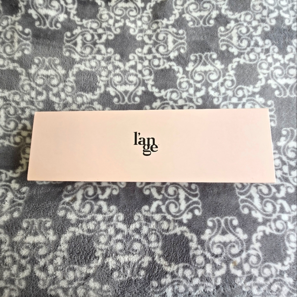 L'ANGE Brand Titanium Curling Wand LIKE NEW IN ORIGINAL BOX.